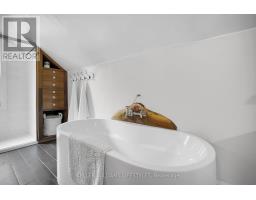 36 BOND STREET - 21