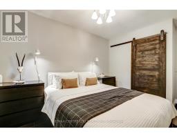 23 WENLOCK CRESCENT - 15