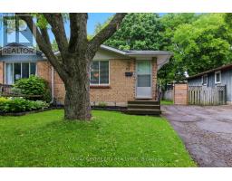 23 WENLOCK CRESCENT - 2
