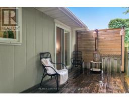 23 WENLOCK CRESCENT - 6