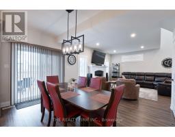 175 BOARDWALK WAY - 11