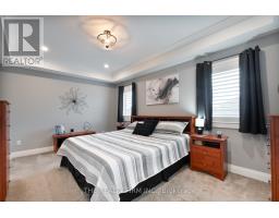 175 BOARDWALK WAY - 16