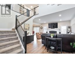 175 BOARDWALK WAY - 5
