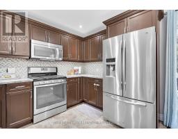 27 WILLIS AVENUE - 12