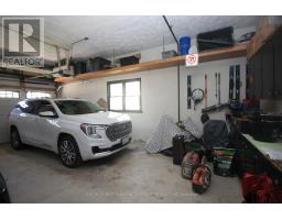2294 GORE STREET - 24