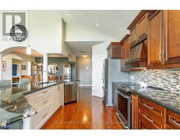 10938 ROGERS ROAD - 17