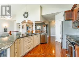 10938 ROGERS ROAD - 18