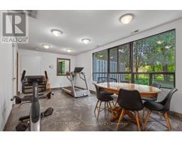909 - 135 BASELINE ROAD W - 6