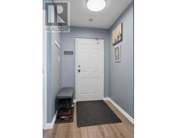 909 - 135 BASELINE ROAD W - 9