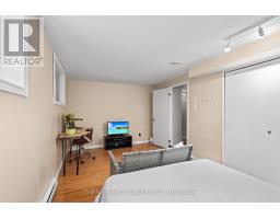 170 OLYMPIC CRESCENT - 29