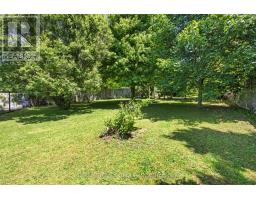 170 OLYMPIC CRESCENT - 38