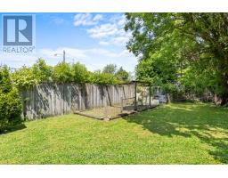 170 OLYMPIC CRESCENT - 39