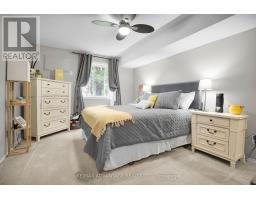 215 - 725 DEVERON CRESCENT - 14