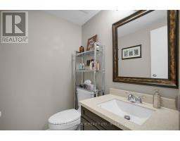 215 - 725 DEVERON CRESCENT - 18