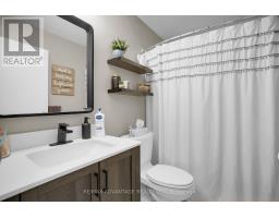 215 - 725 DEVERON CRESCENT - 19