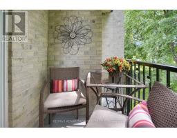 215 - 725 DEVERON CRESCENT - 20