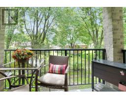 215 - 725 DEVERON CRESCENT - 3