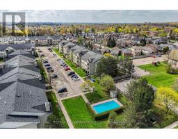 215 - 725 DEVERON CRESCENT - 4