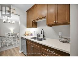 215 - 725 DEVERON CRESCENT - 8