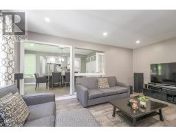 18 THUNDERBIRD CRESCENT - 10
