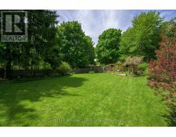 871 FARNHAM ROAD - 10
