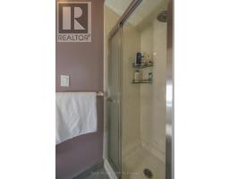 871 FARNHAM ROAD - 36