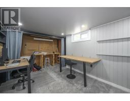 871 FARNHAM ROAD - 48