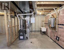 37 BRAUN AVENUE - 18