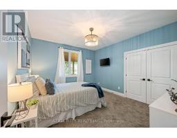 43297 ROBERTS LINE - 21