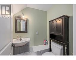 43297 ROBERTS LINE - 39