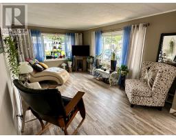 16 VELMA STREET - 2
