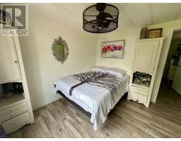 16 VELMA STREET - 22
