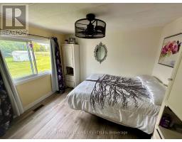 16 VELMA STREET - 23