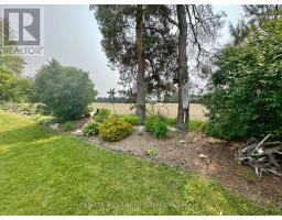 16 VELMA STREET - 40