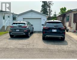 16 VELMA STREET - 42