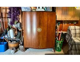 16 VELMA STREET - 48