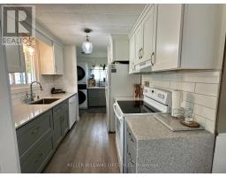 16 VELMA STREET - 8