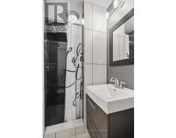4 - 470 SECOND STREET - 27