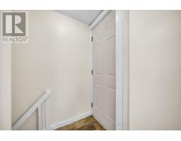 427 GREY STREET - 18