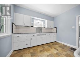 427 GREY STREET - 9