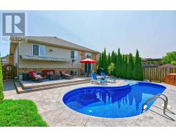 1788 BAYSWATER CRESCENT - 32