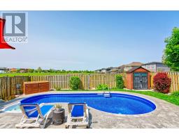 1788 BAYSWATER CRESCENT - 35
