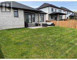 11 BRISCOE CRESCENT - 46
