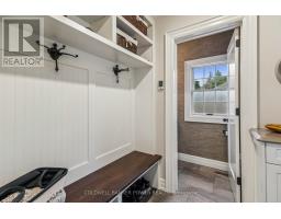 84 IROQUOIS AVENUE - 18