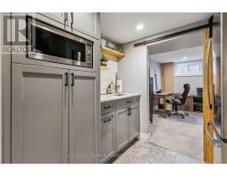 84 IROQUOIS AVENUE - 36
