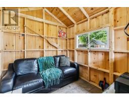 84 IROQUOIS AVENUE - 44