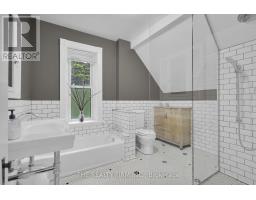 863 MAITLAND STREET - 31