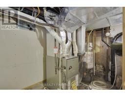 863 MAITLAND STREET - 37