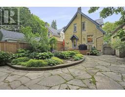 863 MAITLAND STREET - 40