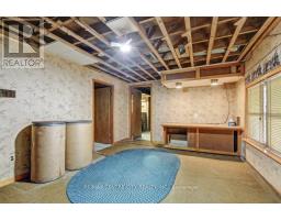 294 BURLINGTON CRESCENT - 16